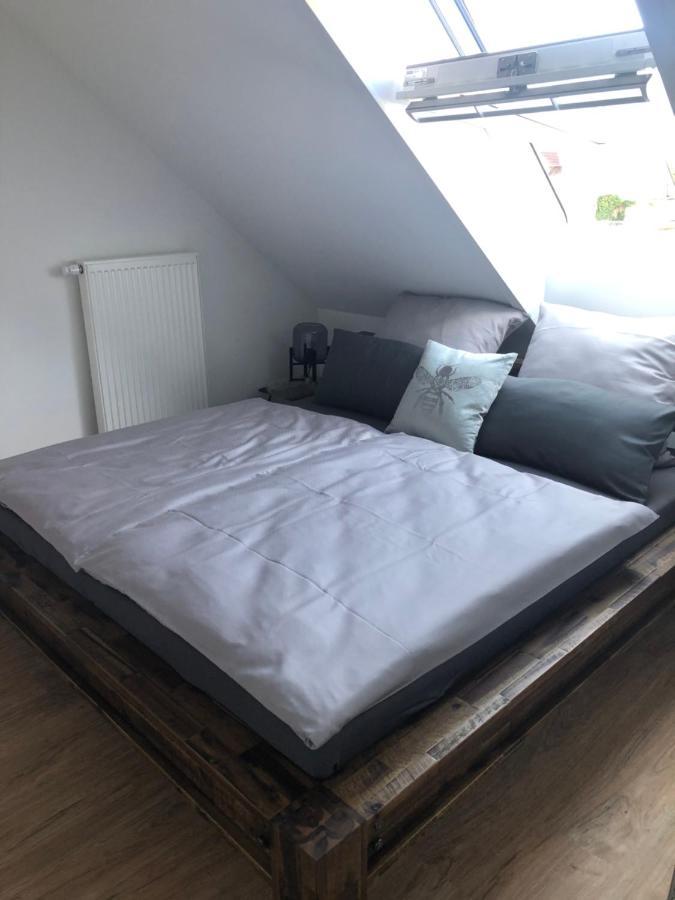 Bee Home - Urlaubs Und Business Loft Kevelaer Bagian luar foto